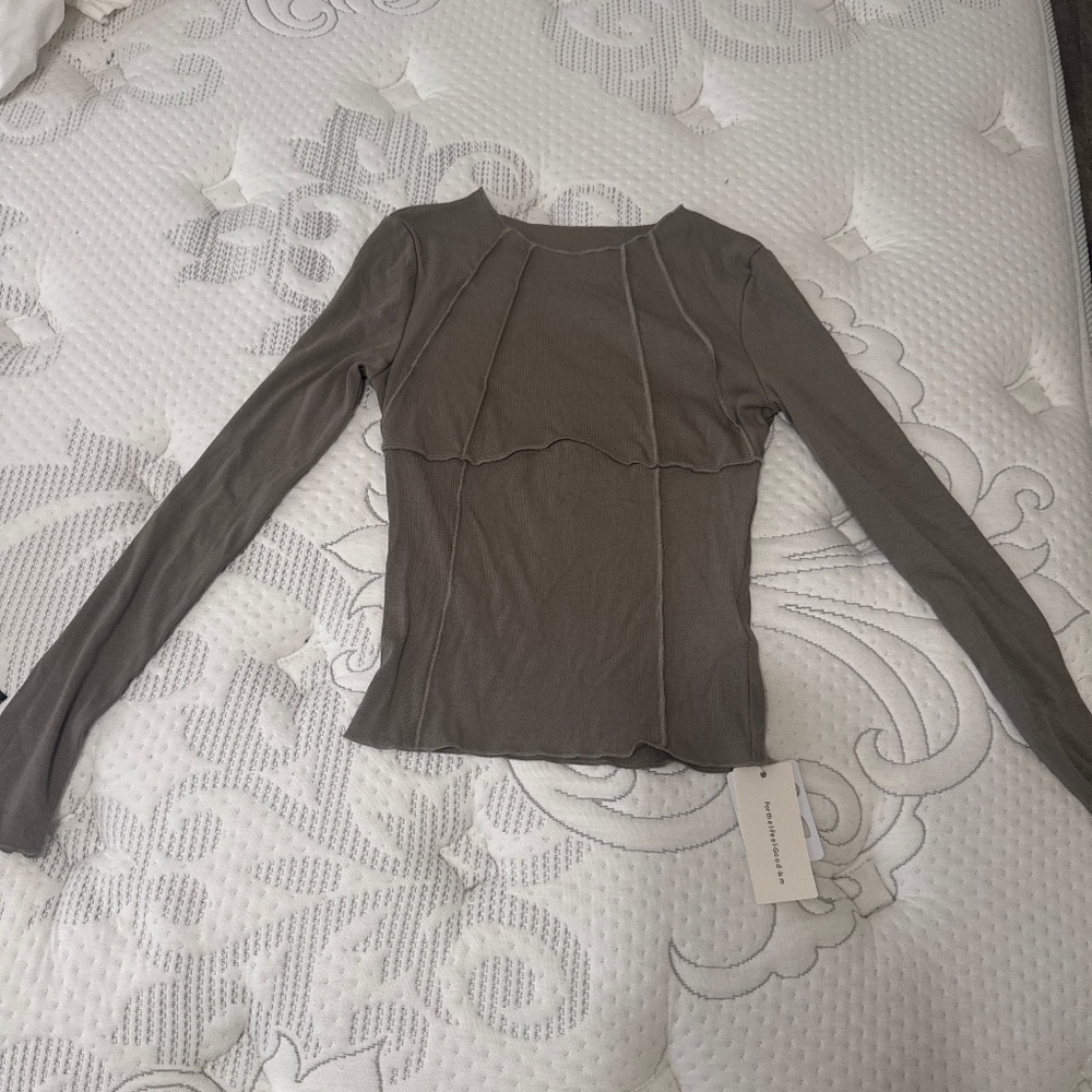 Long sleeve shirt